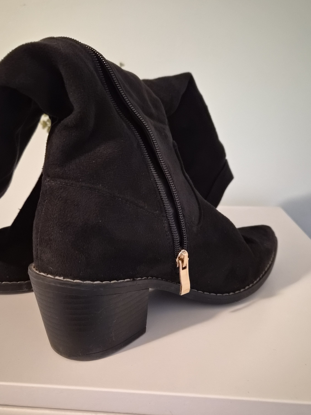 Knee-High Suede Boots - Picture 6 of 6